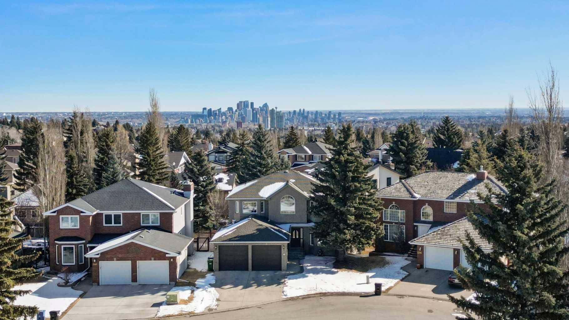 212 Christie Knoll PT Southwest, Calgary, AB T3H 2R9