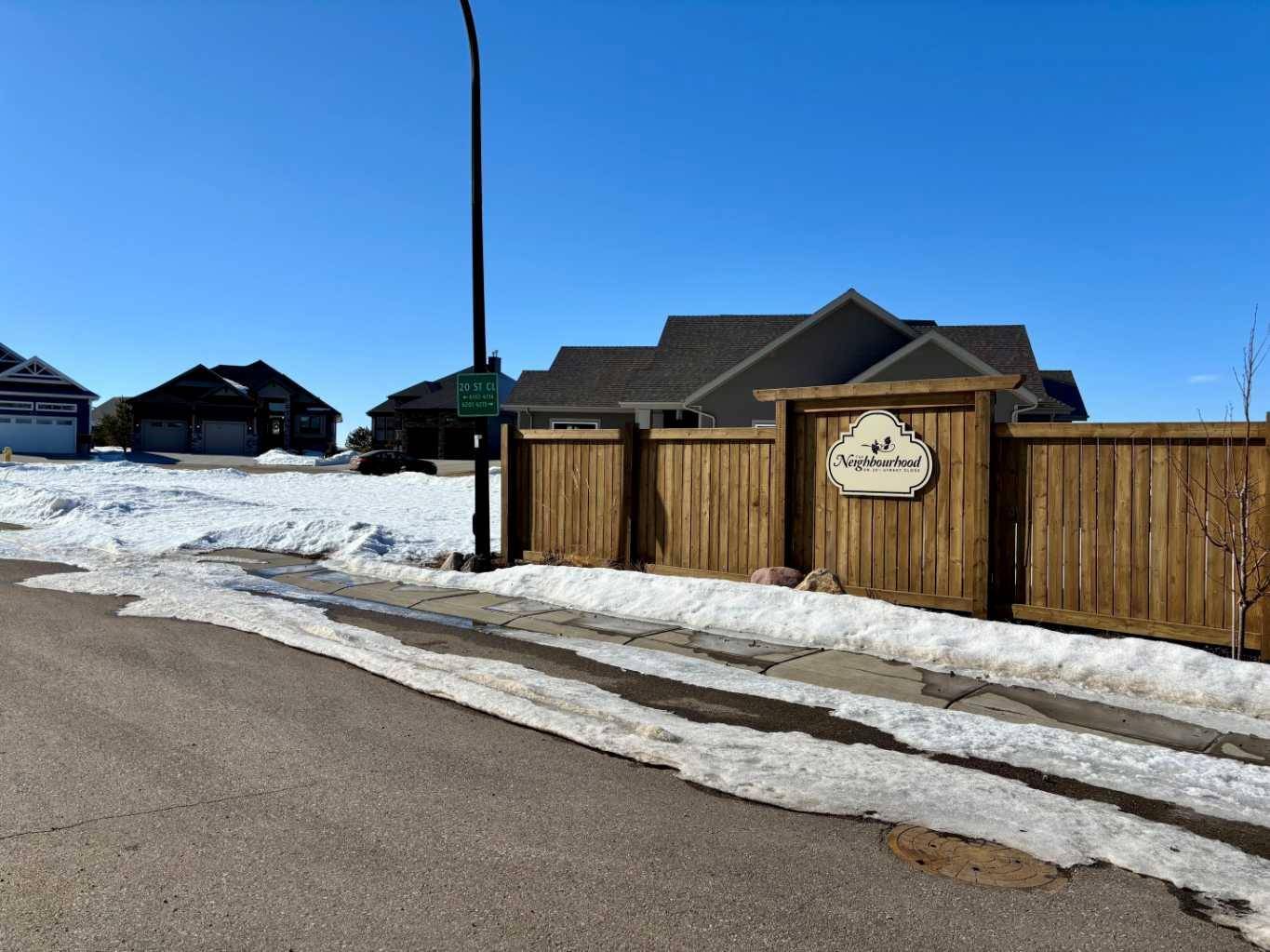 Lloydminster, AB T9V3R3,6114 20 Street Close