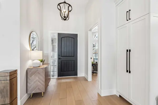 Calgary, AB T3A 5A8,181 Hamptons GN NW