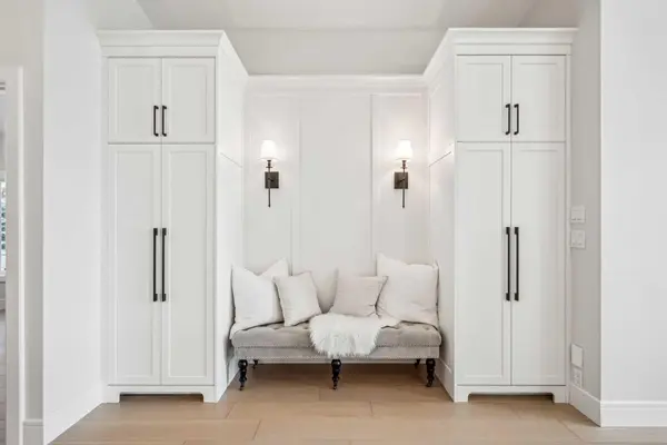 Calgary, AB T3A 5A8,181 Hamptons GN NW