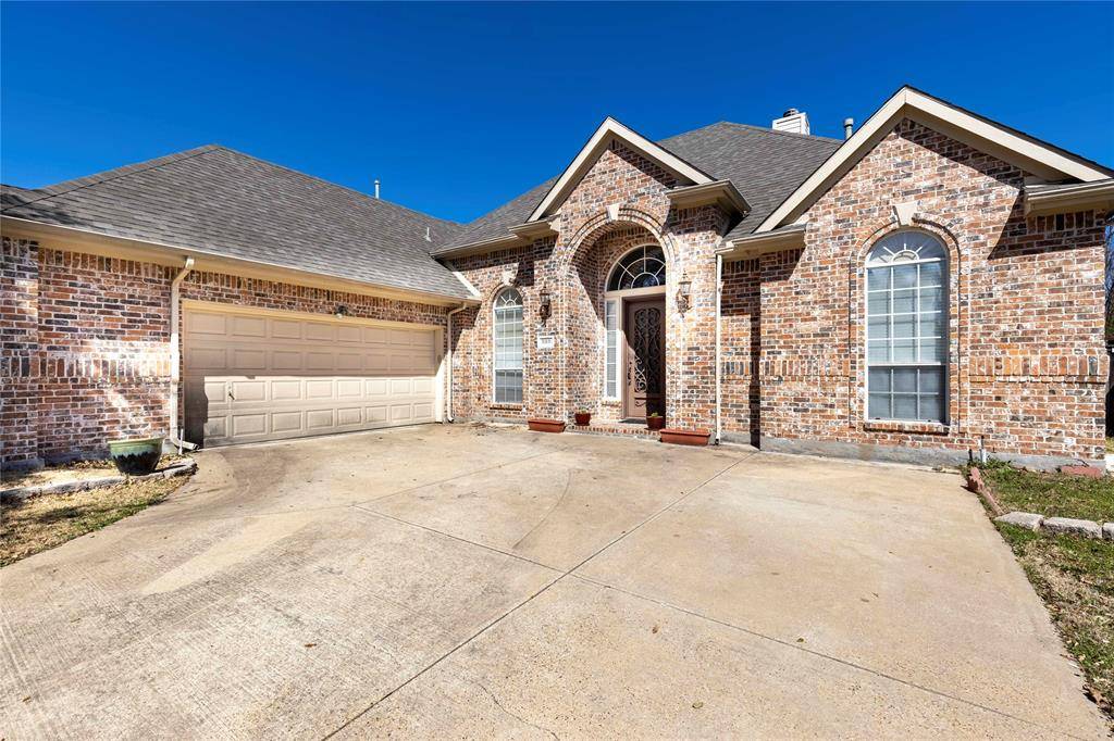 525 Green Apple Drive, Garland, TX 75044