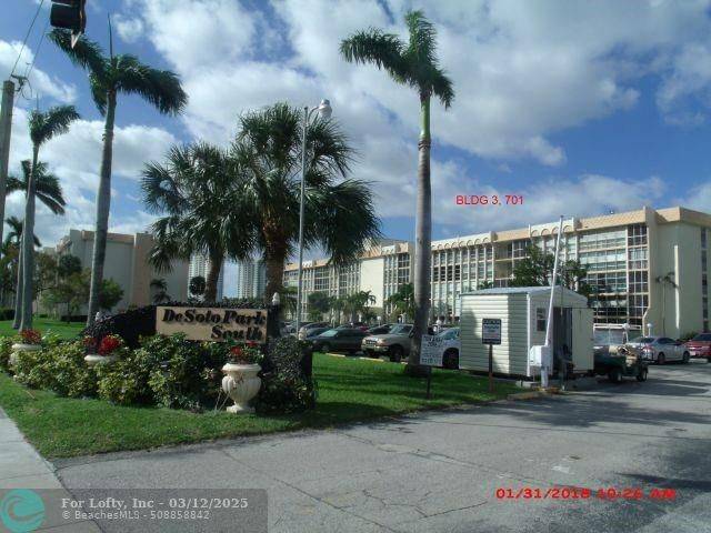 Hallandale Beach, FL 33009,701 Three Islands Blvd  #212