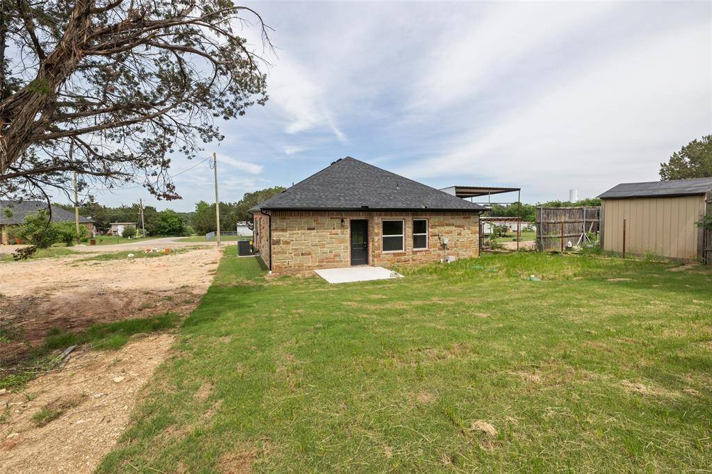 Granbury, TX 76048,709 Indian Drive