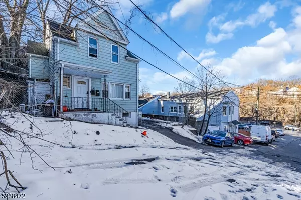 Paterson City, NJ 07522,15 White Street