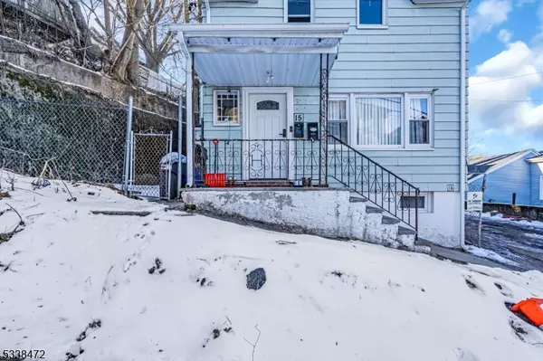 Paterson City, NJ 07522,15 White Street