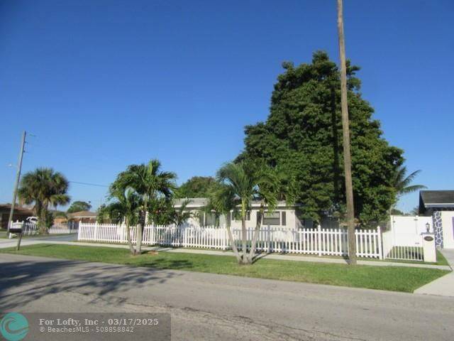 Delray Beach, FL 33444,401 SW 8th Ave