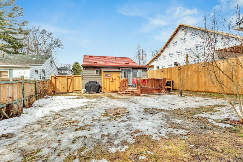 Woodstock, ON N4S 5B7,678 Elizabeth ST