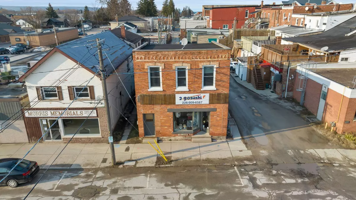 Meaford, ON N4L 1N2,16 Trowbridge ST W