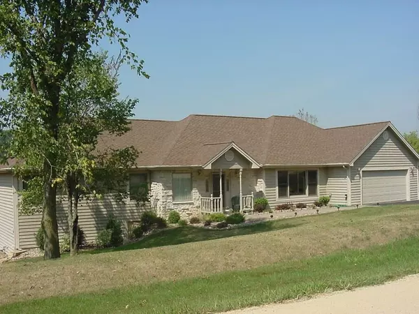 448 Territory Drive, Galena, IL 61036