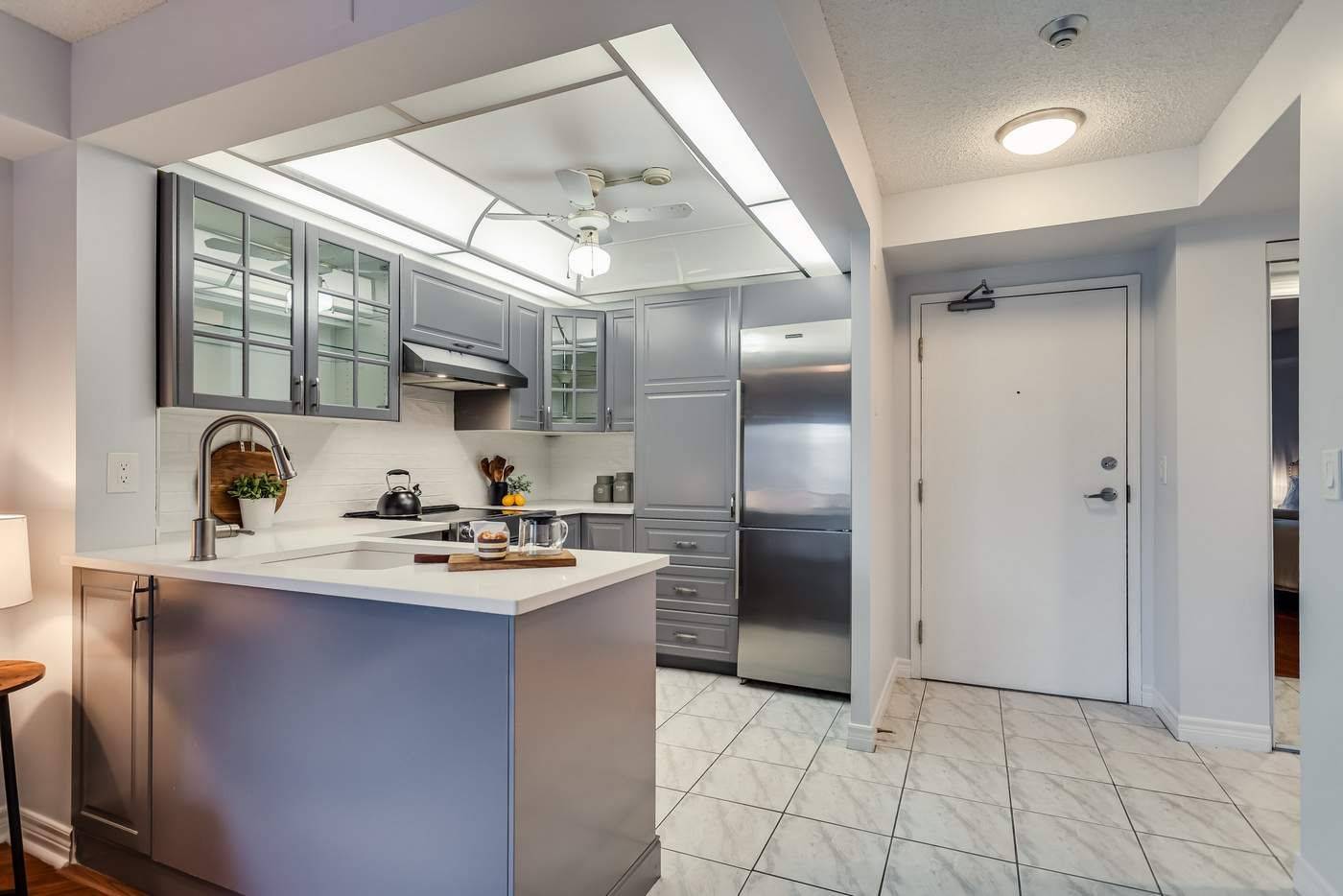 Toronto C11, ON M4G 4H1,211 Randolph RD #311