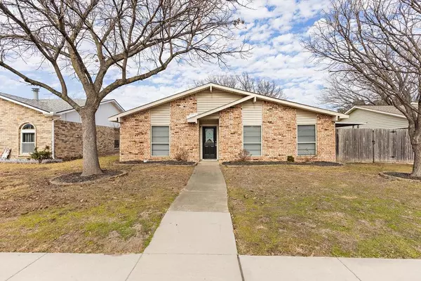 5093 Roberts Drive,  The Colony,  TX 75056