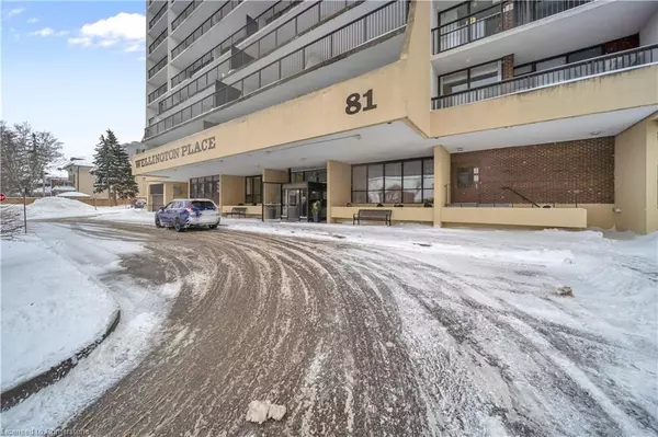 81 Church ST #404, Kitchener, ON N2G 4M1