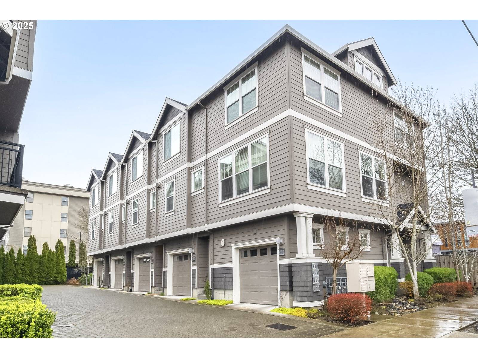 345 NE MORRIS ST #9, Portland, OR 97212