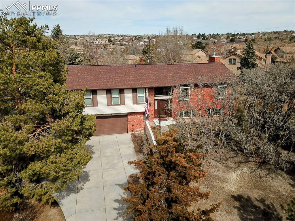 Colorado Springs, CO 80918,6115 Castlewood LN