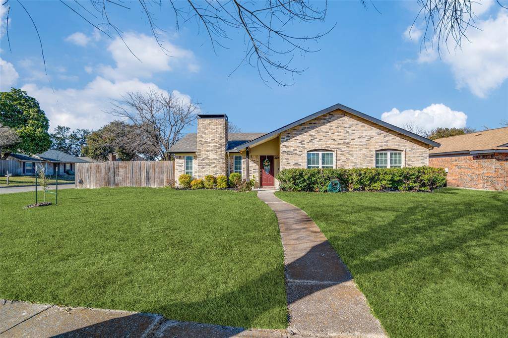 2933 Ivanridge Lane, Garland, TX 75044