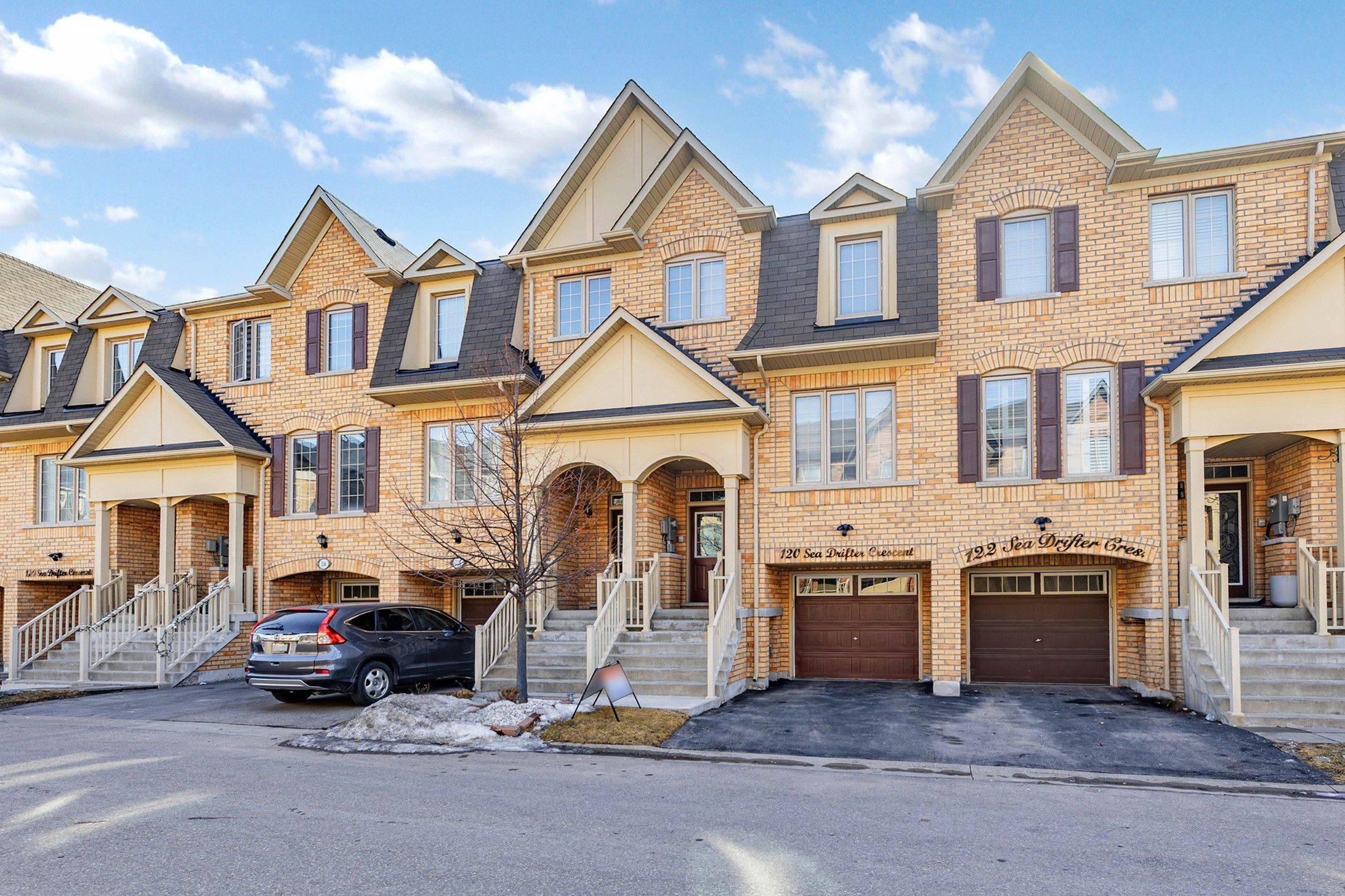 Brampton, ON L6P 4B1,120 Sea Drifter CRES