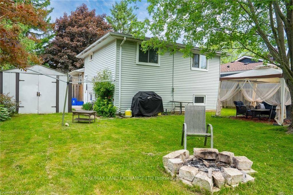 Kincardine, ON N2Z 1V7,629 SCOTT ST