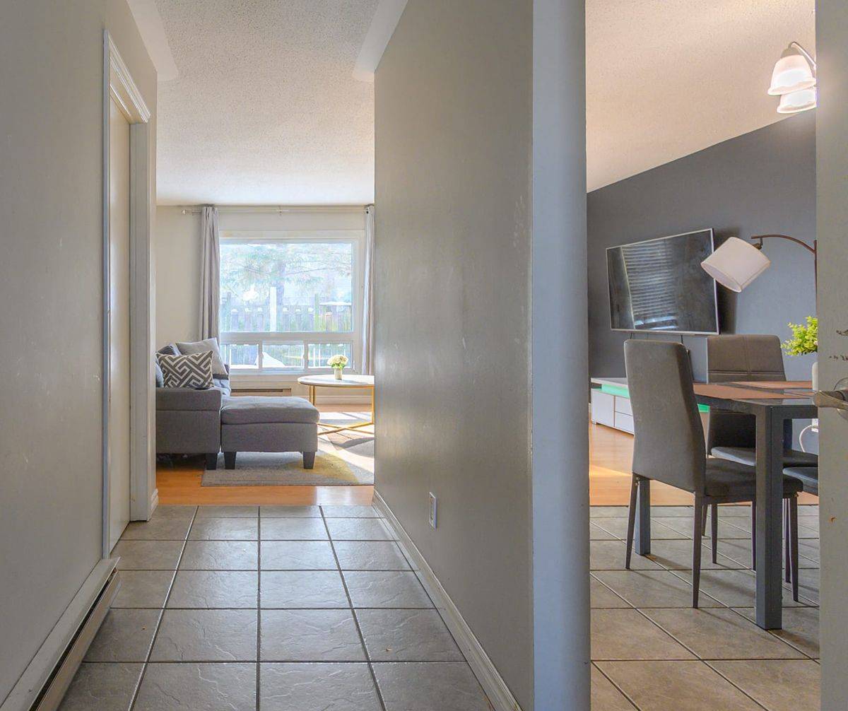 London East, ON N5V 3H6,1775 Culver DR #74