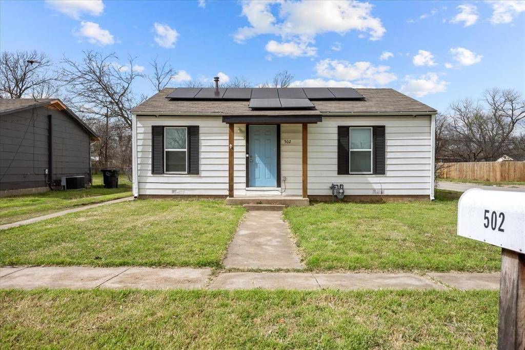 502 Bales Street, Cleburne, TX 76033