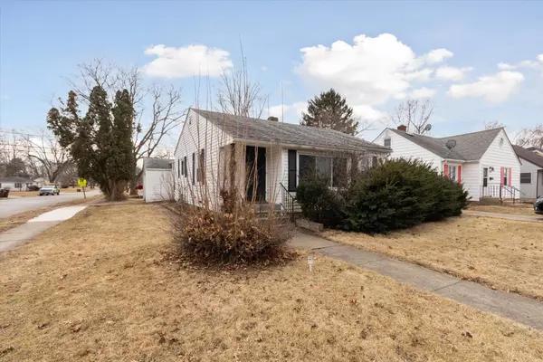 Rockford, IL 61107,2923 Buckingham