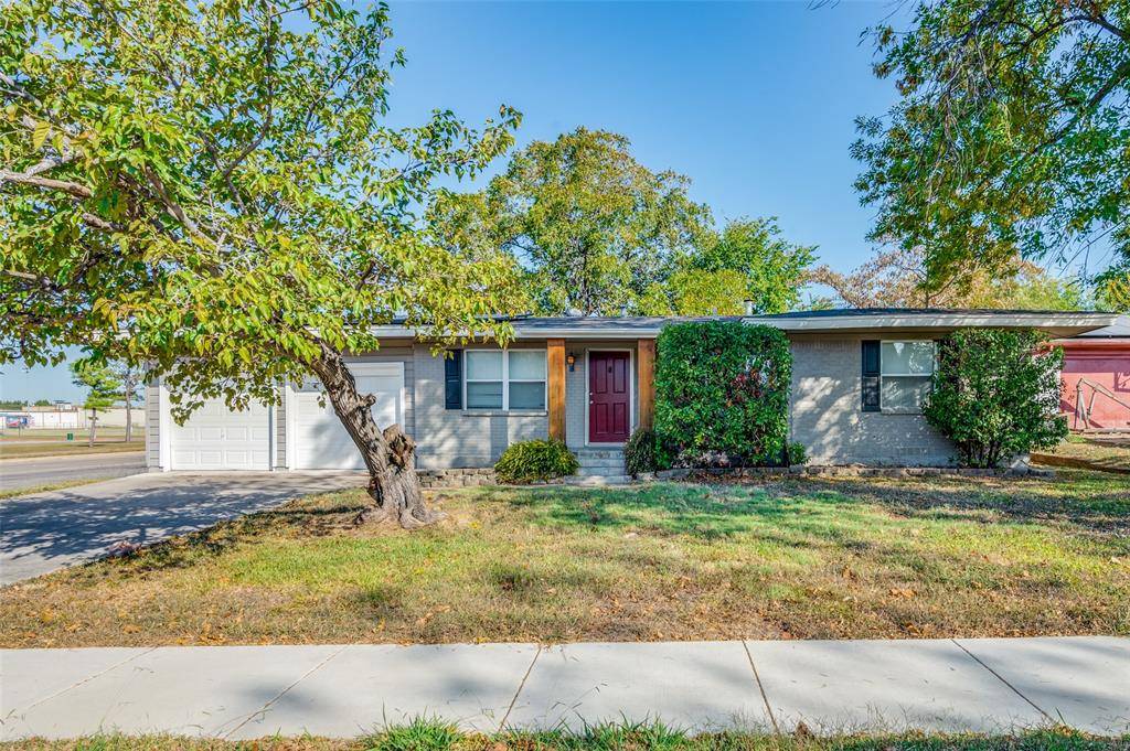 760 Willow Street, Hurst, TX 76053