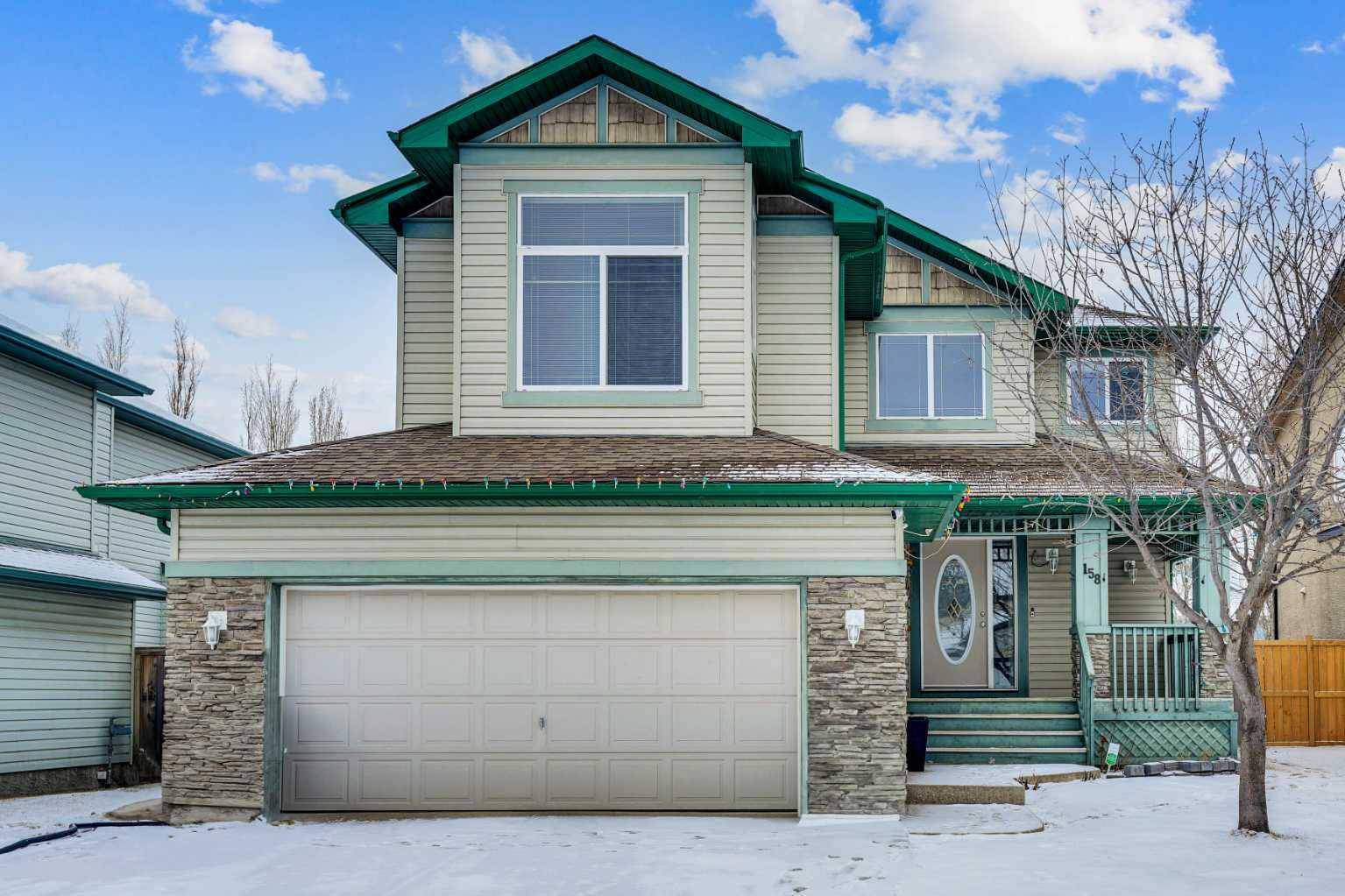 Chestermere, AB T1X 1H5,158 West Lakeview CRES