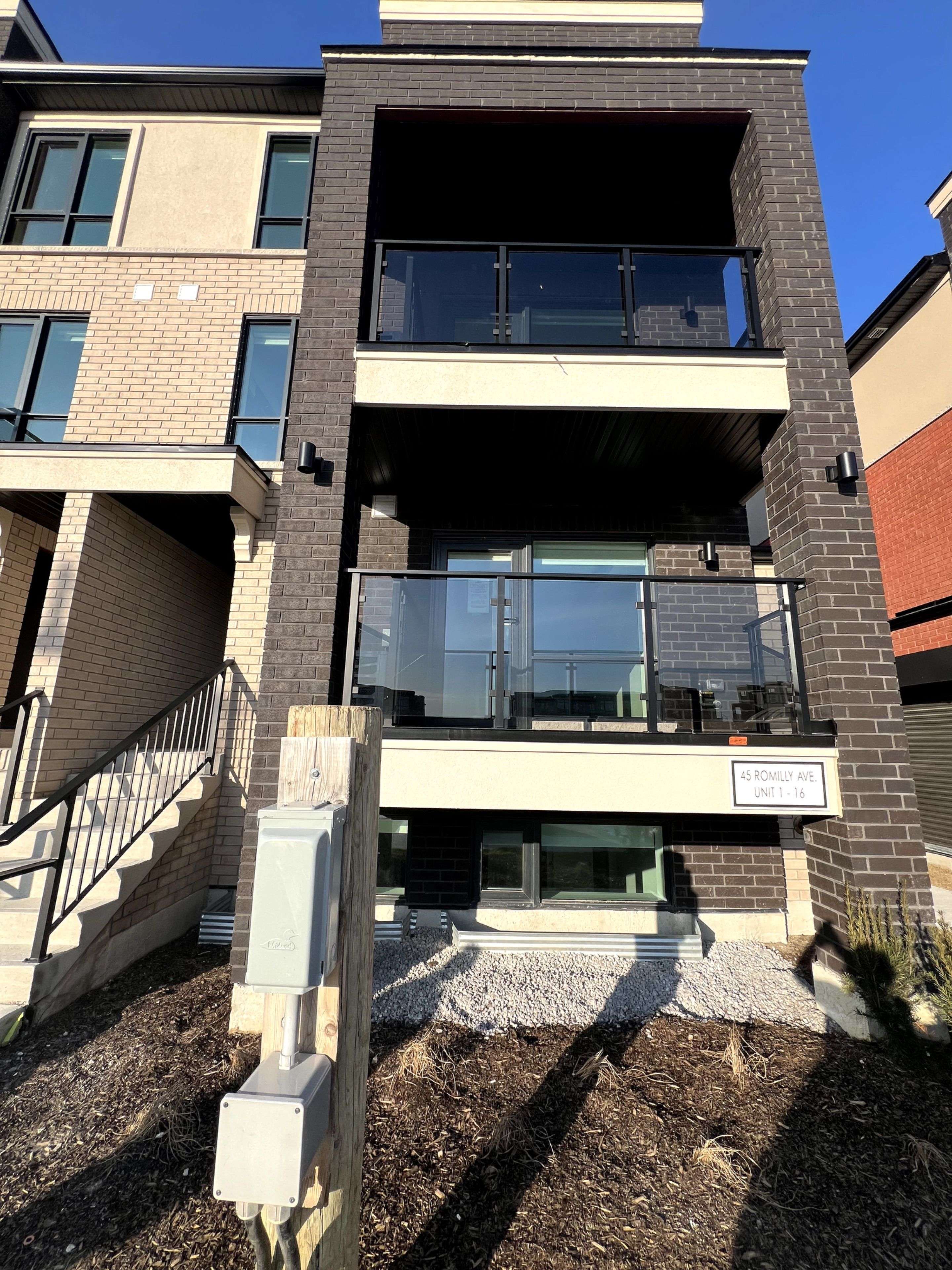 45 ROMILLY AVE #2, Brampton, ON L7A 5L8