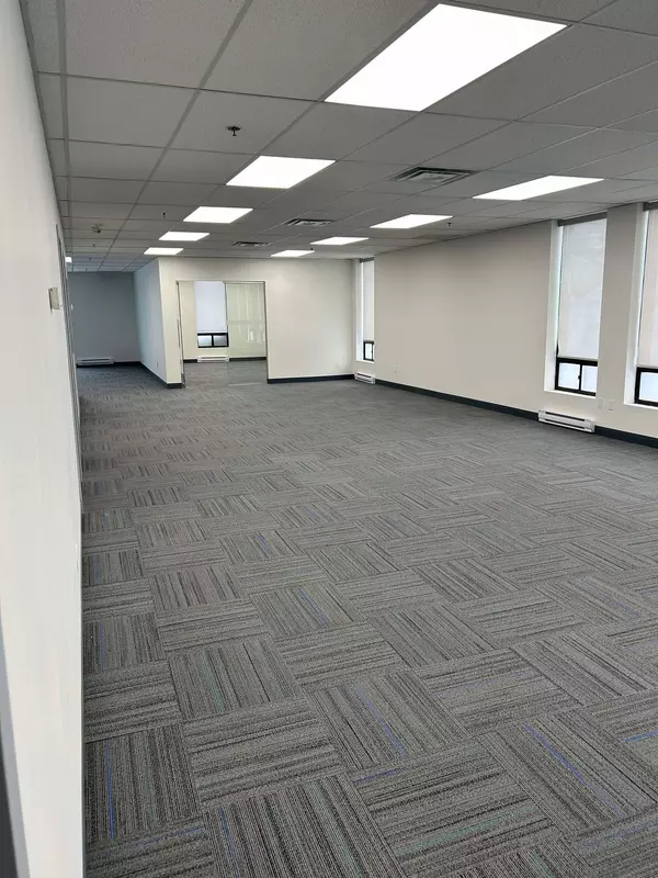 Mississauga, ON L5T 1G6,1865 Meyerside DR #1