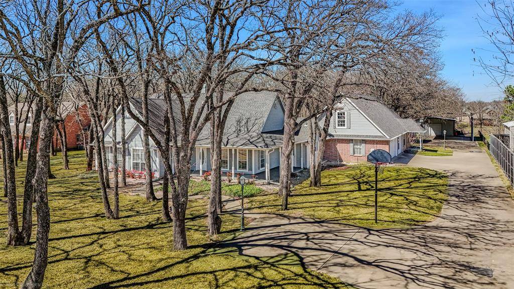 1079 Oak Hollow Lane, Combine, TX 75159