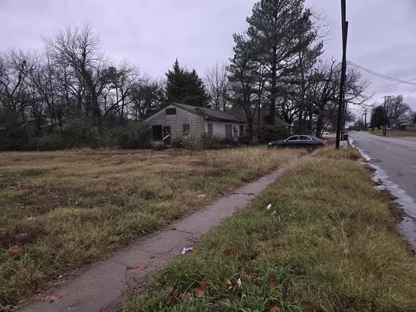 Paris, TX 75460,2205 Bonham Street