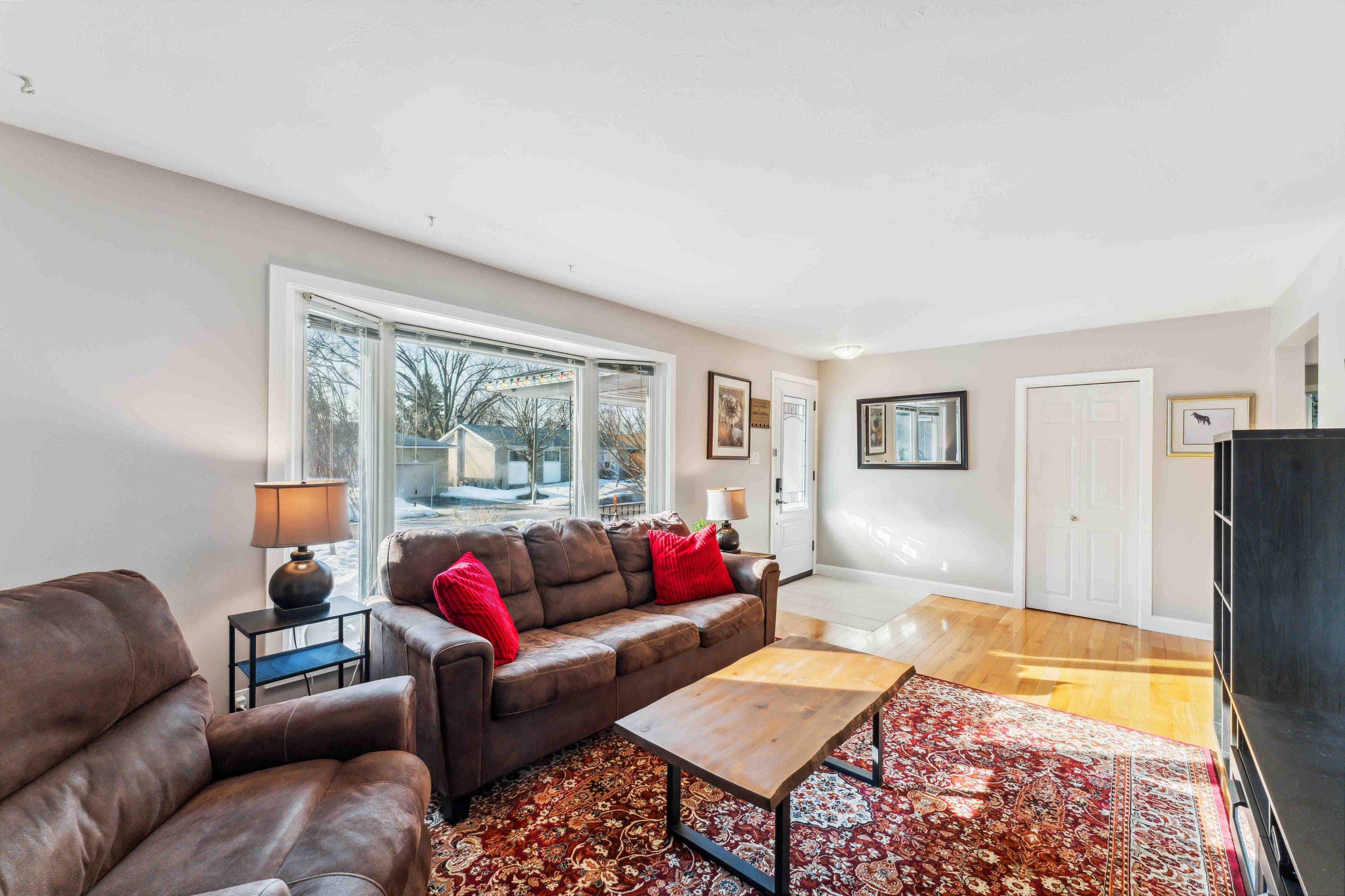 Hunt Club - South Keys And Area, ON K1V 6T5,1299 Notting Hill AVE
