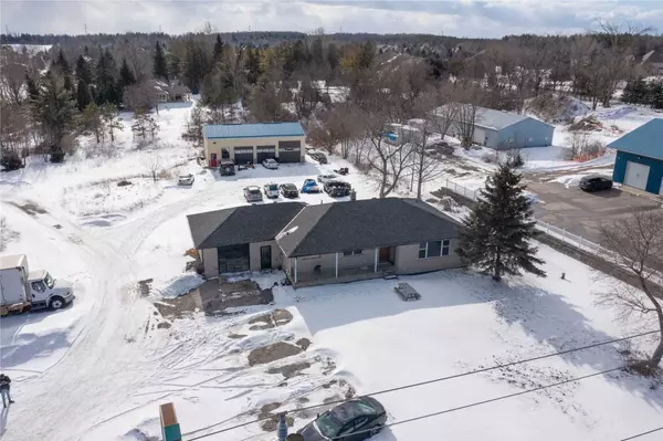 Puslinch, ON N0B 2C0,30 QUEEN ST