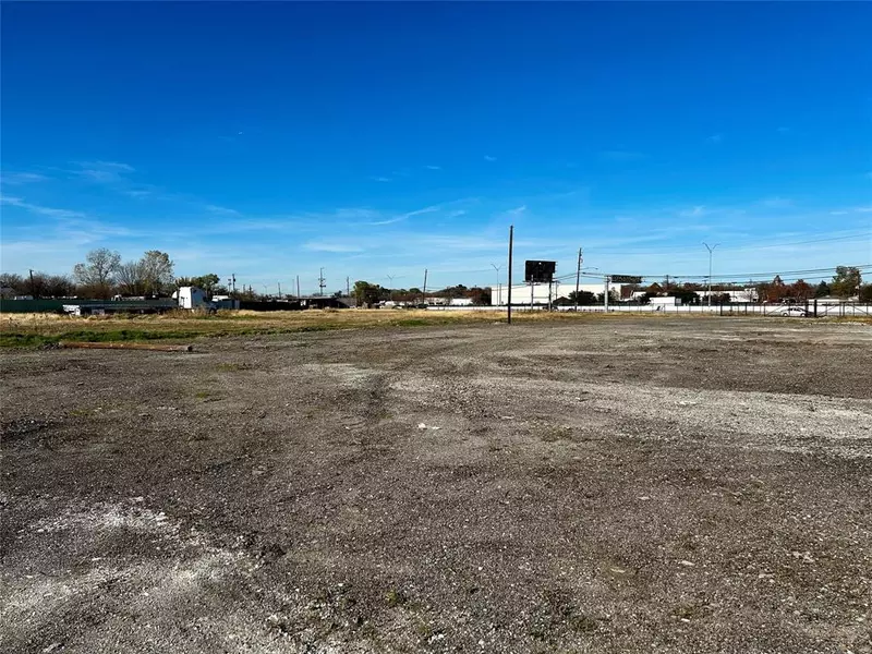 8501 C F Hawn Freeway, Dallas, TX 75217