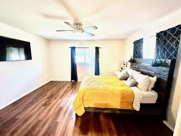 Lancaster, TX 75146,616 W Hammond Street