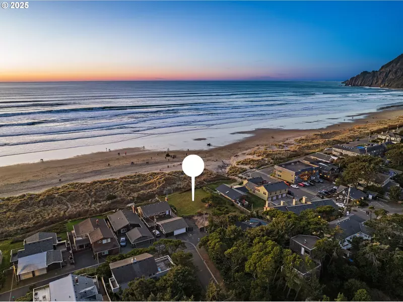 175 BEACH ST, Manzanita, OR 97130