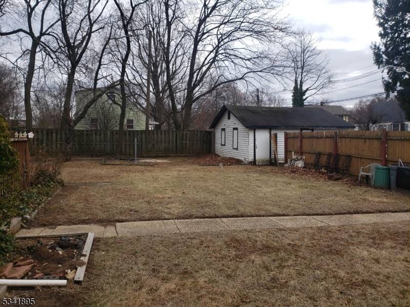 Edison Twp., NJ 08817,2400 Woodbridge Ave