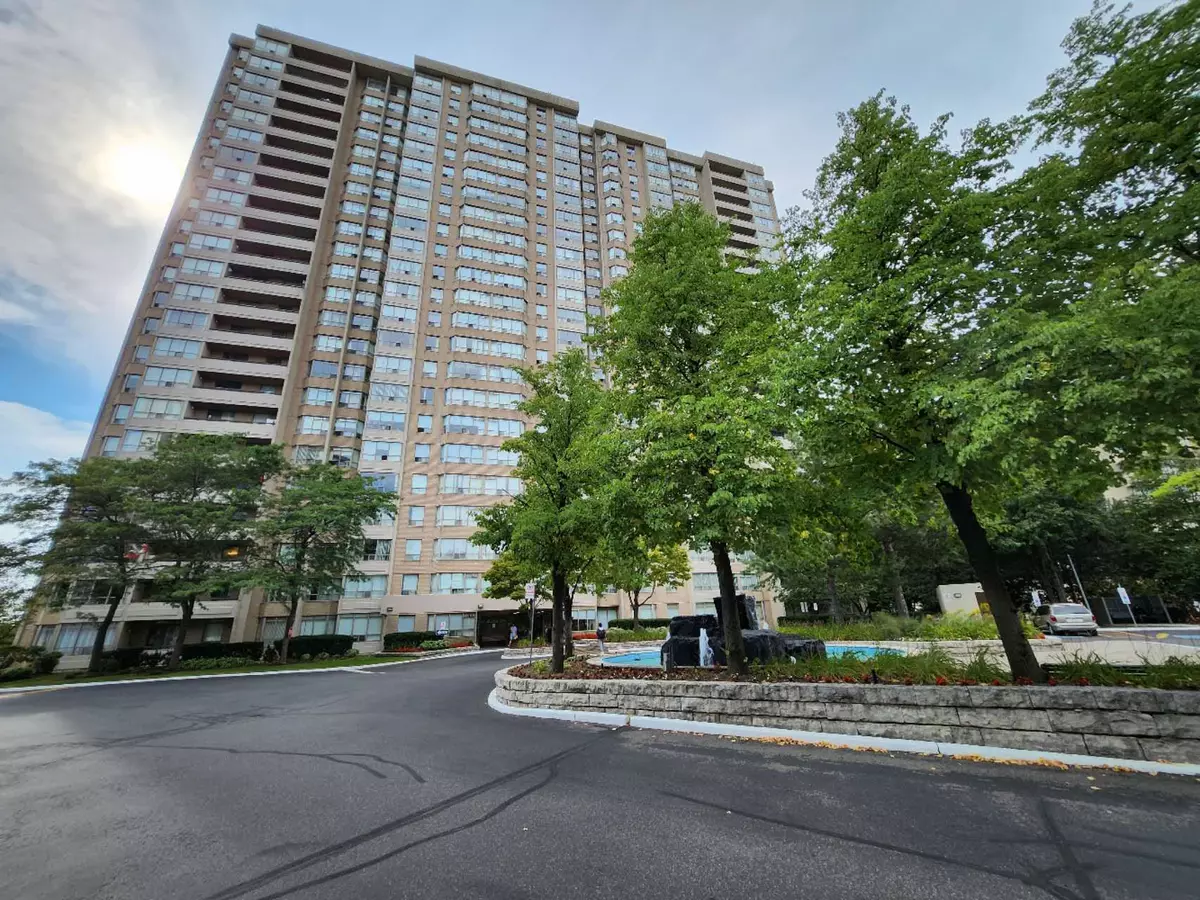 Brampton, ON L6Y 4S5,30 Malta AVE #2205