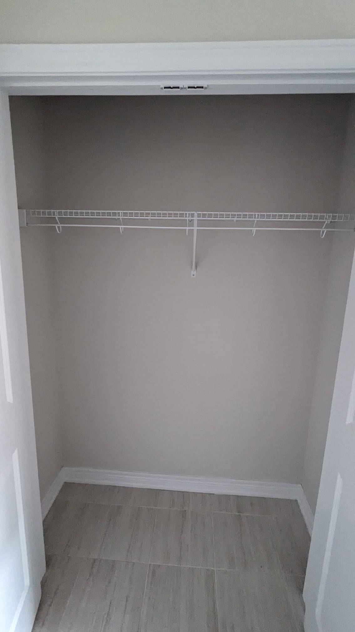 Brampton, ON L6Y 6L3,27 Folcroft ST