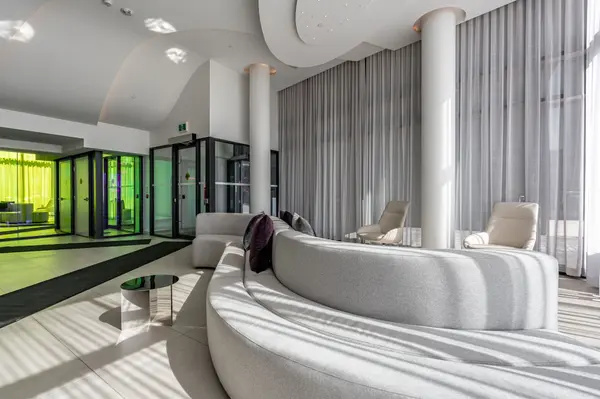 Burlington, ON L7M 2A8,3210 Dakota Common N/A #A505