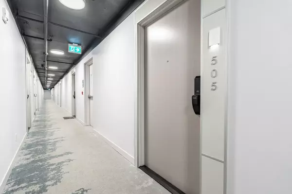 Burlington, ON L7M 2A8,3210 Dakota Common N/A #A505