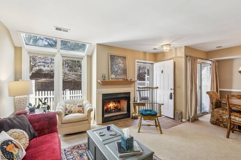 Bedminster Twp., NJ 07921,19 Academy Ct