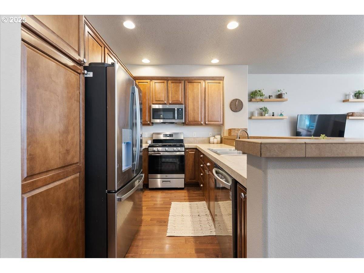 Damascus, OR 97089,16267 SE SCORIA LN