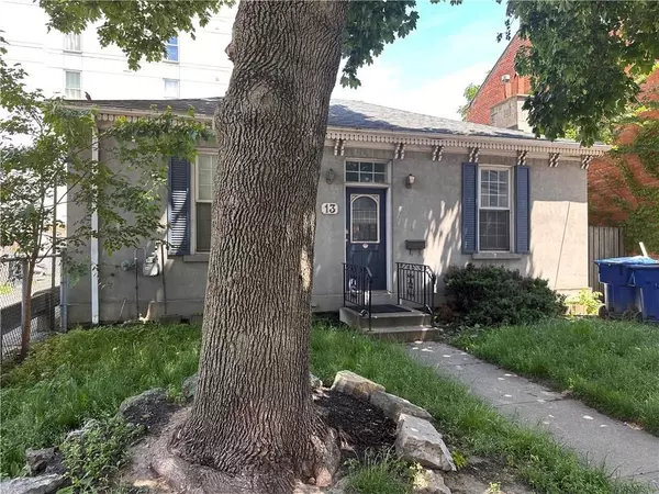 13 Augusta ST, Hamilton, ON L8N 1P6