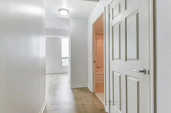 70 High Park AVE #1701, Toronto W02, ON M6P 1A1