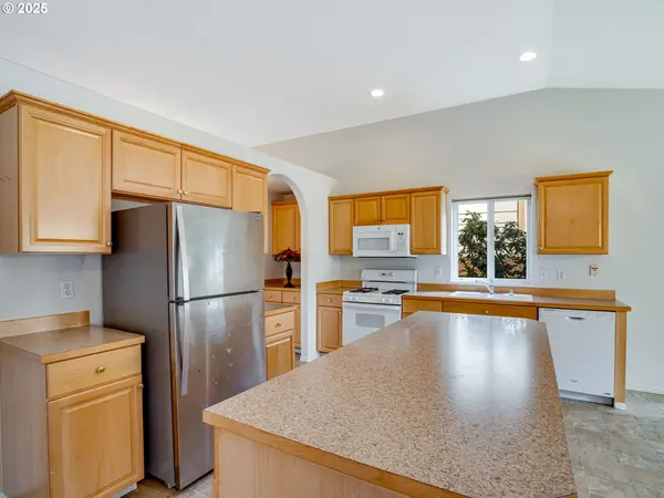 16809 NE 9TH ST, Vancouver, WA 98684