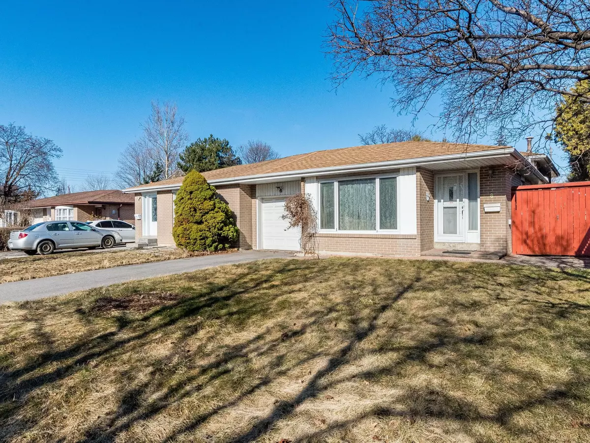 Brampton, ON L6T 1J5,8 Dearbourne BLVD