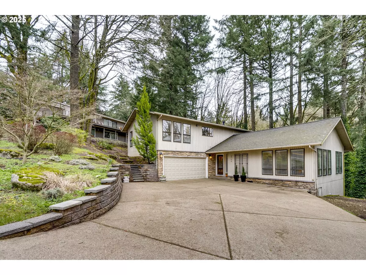 Lake Oswego, OR 97034,2760 OVERLOOK DR