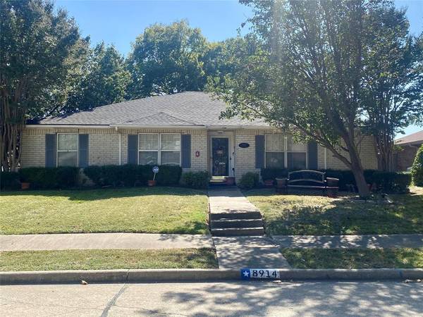 8914 Doliver Drive,  Rowlett,  TX 75088