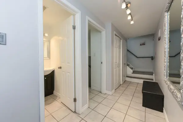 Brampton, ON L6T 3A5,49 Eden Park DR