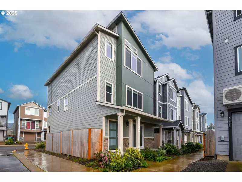 1445 N SILTSTONE AVE, Newberg, OR 97132